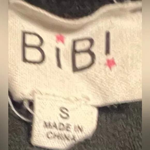 Ladies tiered ruffle sleeve shirt - Picture 5 of 6